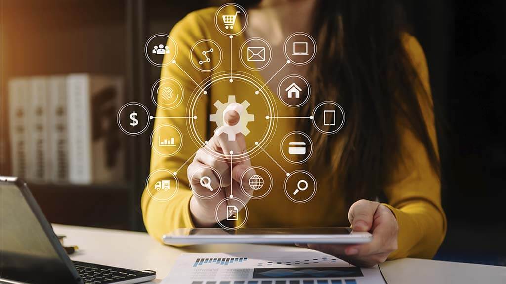 Exemplo de painel de automação de marketing destacando o uso do RD Station Marketing